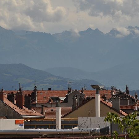 Hotel Lux Grenoble Exteriör bild