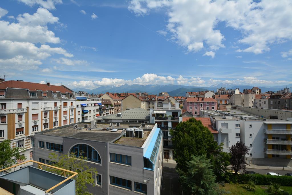 Hotel Lux Grenoble Exteriör bild